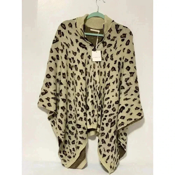 Do Everything In Love Knit Poncho LEOPARD PRINT CARDIGAN FRONT ZIP one size - Picture 3 of 7